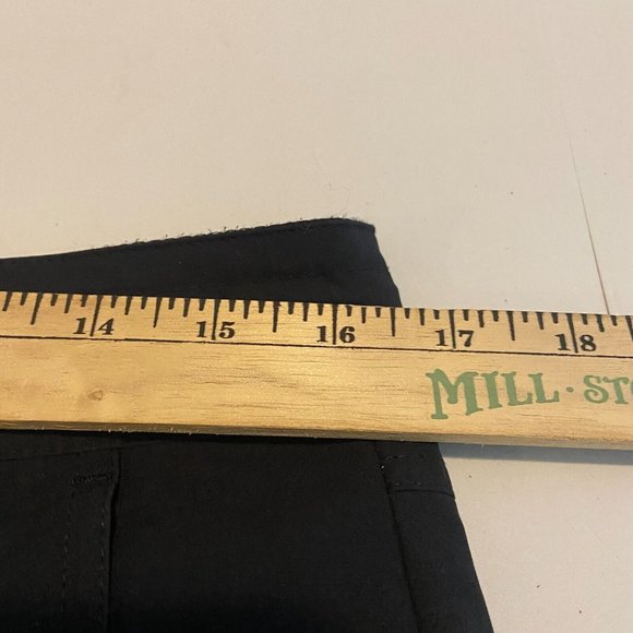 Mountain Hardwear Athletic Skirt Women 10 Solid Black Zip Snap 18" Length Active - Picture 8 of 10